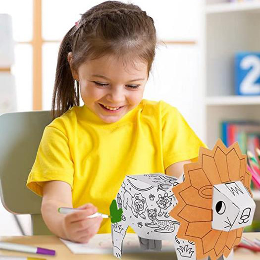 Quid est significationem ex hortatur filii ludere cum DIY educational Books?